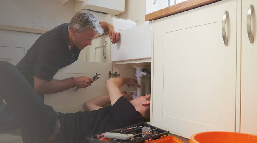 Plumber in Round Mountain, NV